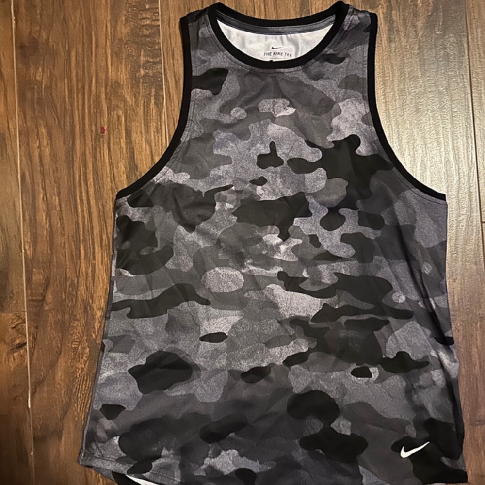 Nike Camo Just Do It Tank top size S